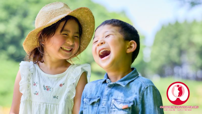 Hiểu biết tâm lý trẻ nhỏ và cách dạy con - Phát triển cảm xúc, trí tuệ và kỹ năng xã hội